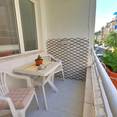 Apartment In St. Vlas With Terrace Sveti Vlas Extérieur photo
