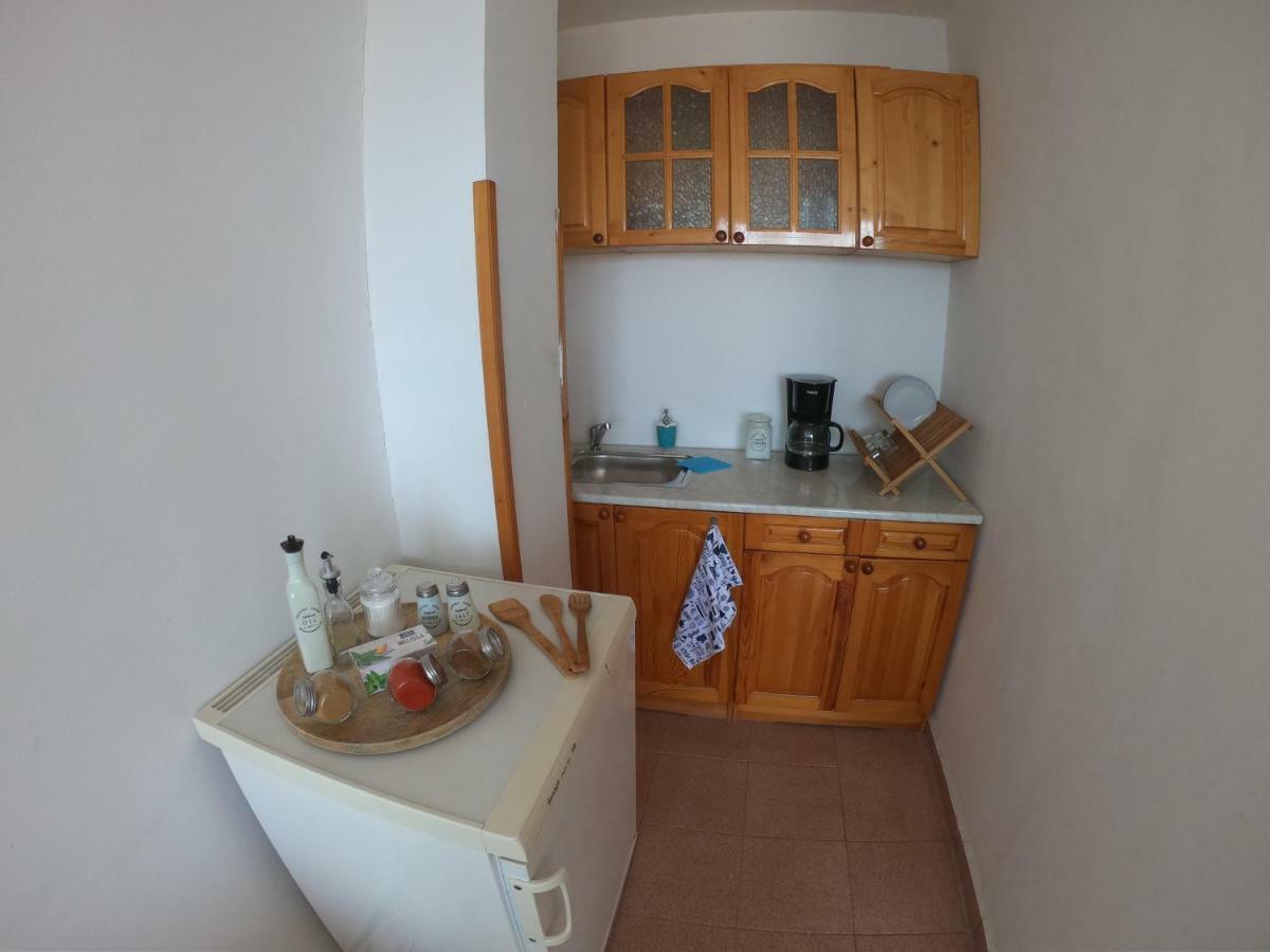 Apartment In St. Vlas With Terrace Sveti Vlas Extérieur photo
