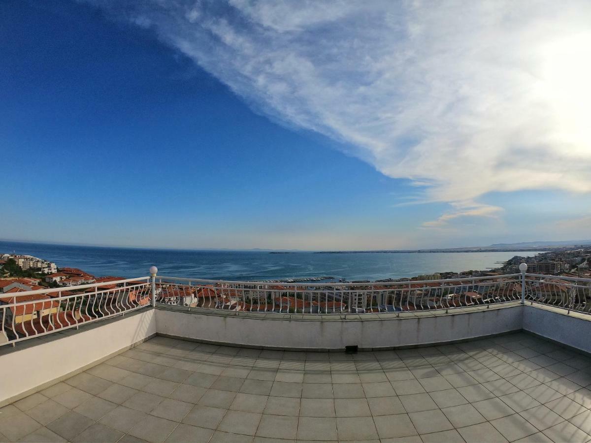 Apartment In St. Vlas With Terrace Sveti Vlas Extérieur photo