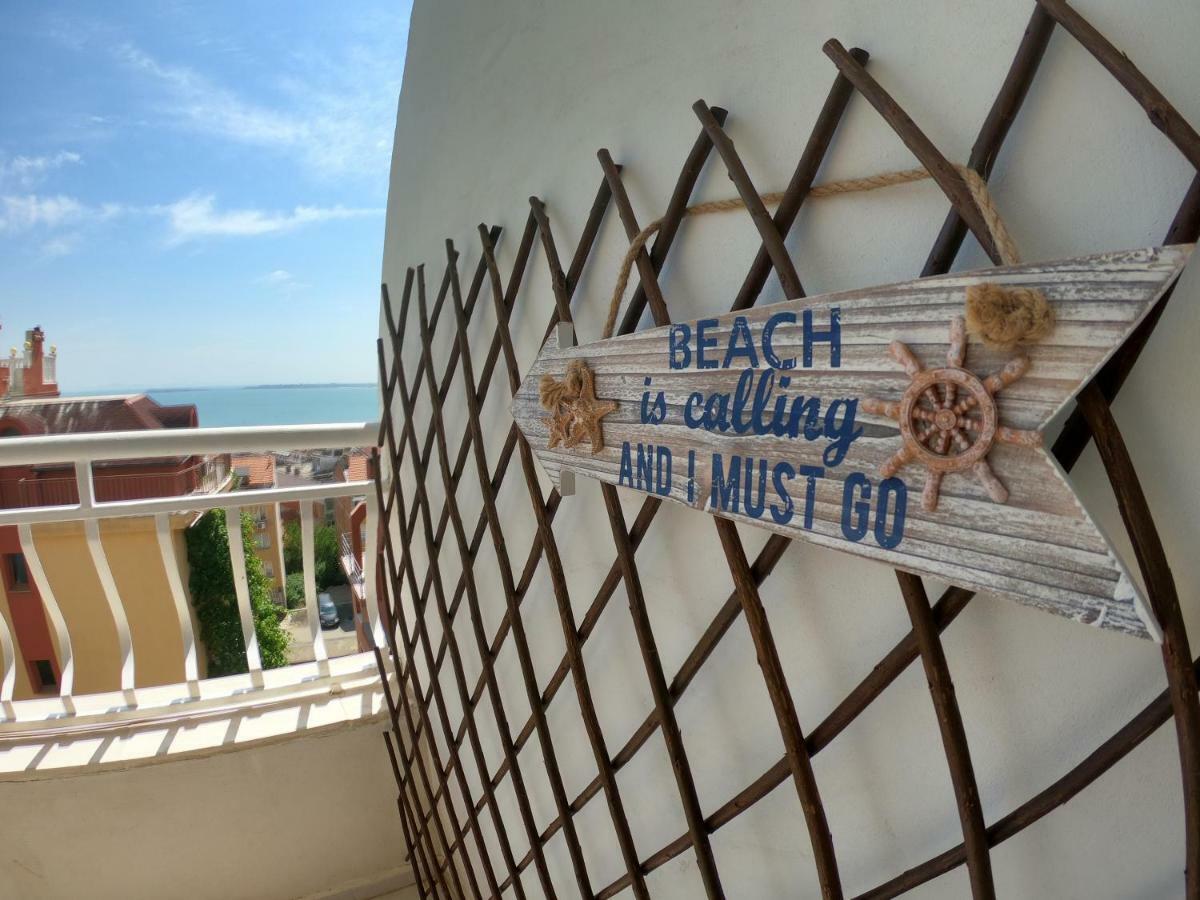 Apartment In St. Vlas With Terrace Sveti Vlas Extérieur photo